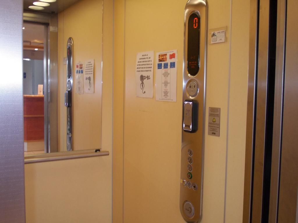 Ibis Budget Saint-Omer Centre Екстер'єр фото