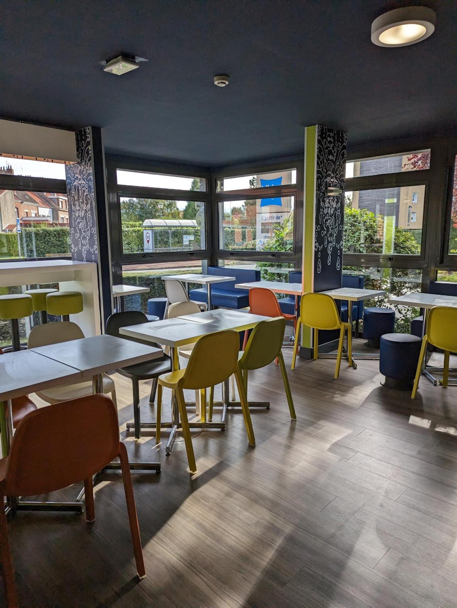 Ibis Budget Saint-Omer Centre Екстер'єр фото