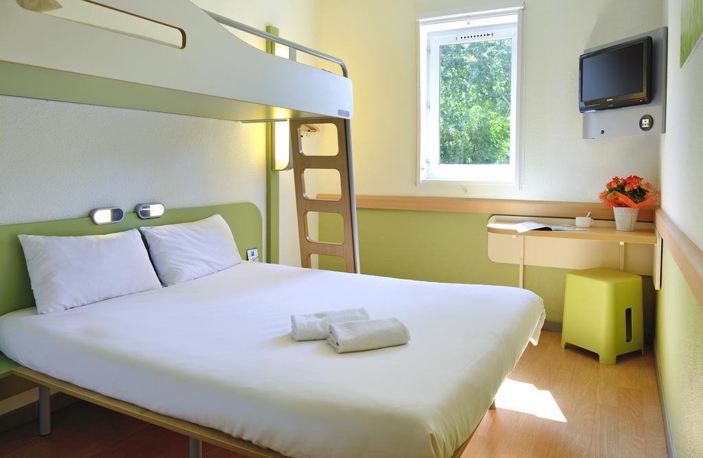 Ibis Budget Saint-Omer Centre Екстер'єр фото