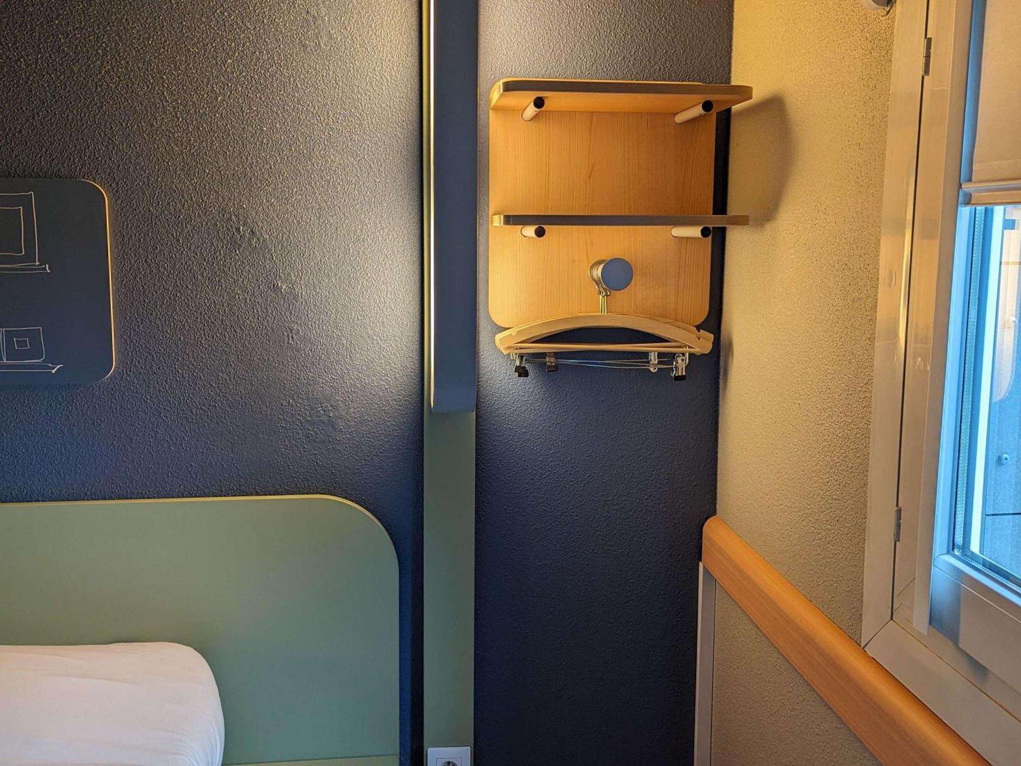 Ibis Budget Saint-Omer Centre Екстер'єр фото