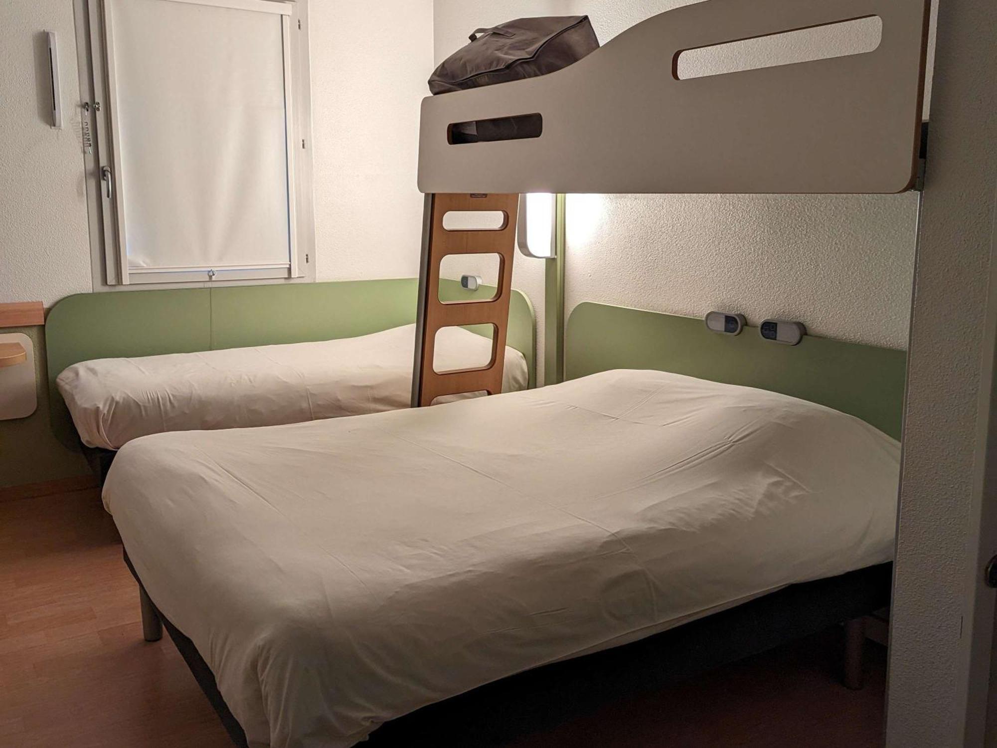 Ibis Budget Saint-Omer Centre Екстер'єр фото